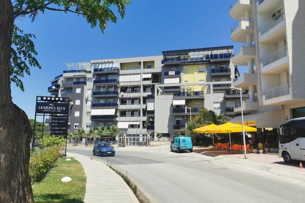 Spectacular Seaview Apartment Влёра Экстерьер фото