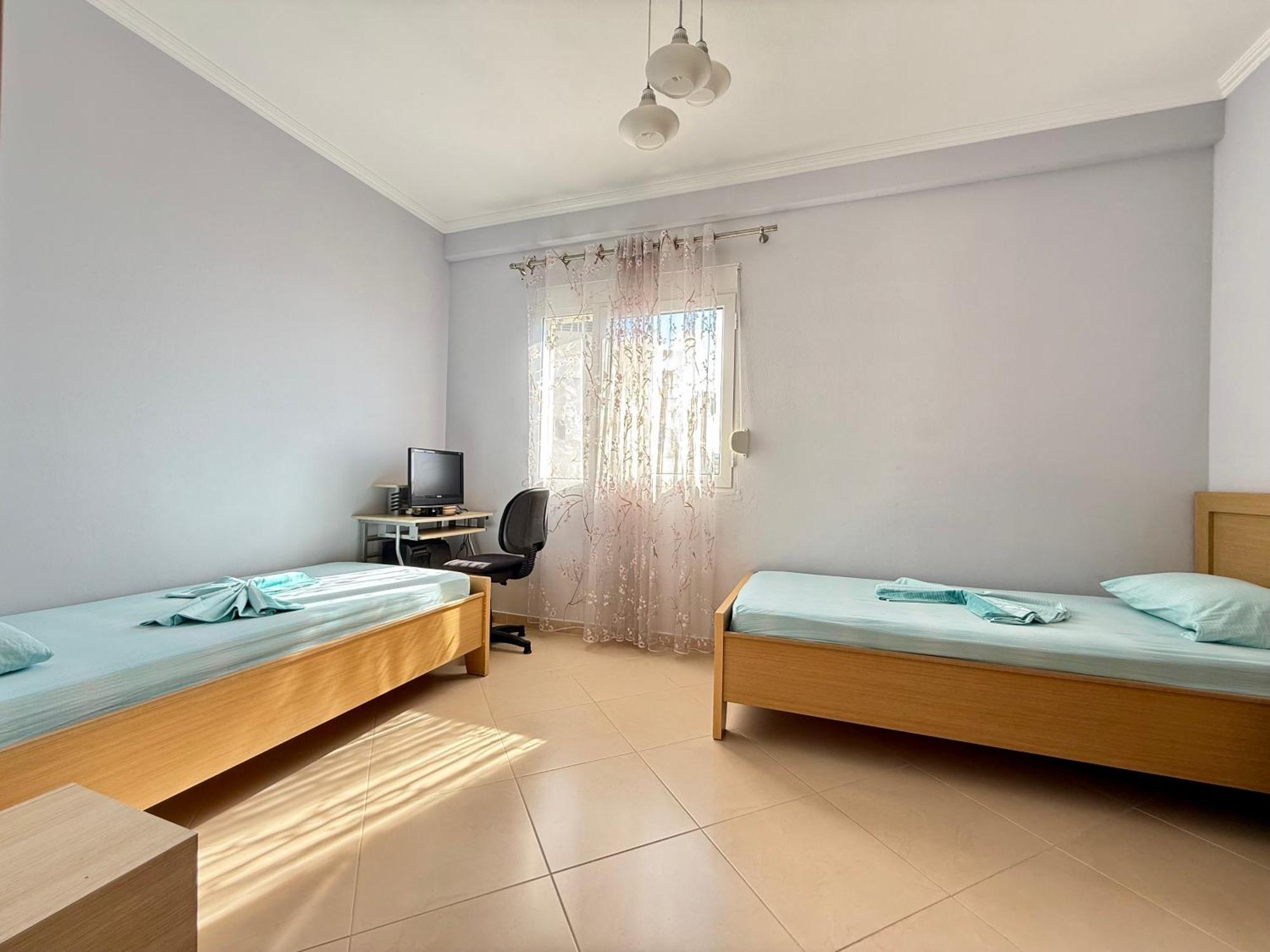 Spectacular Seaview Apartment Влёра Экстерьер фото